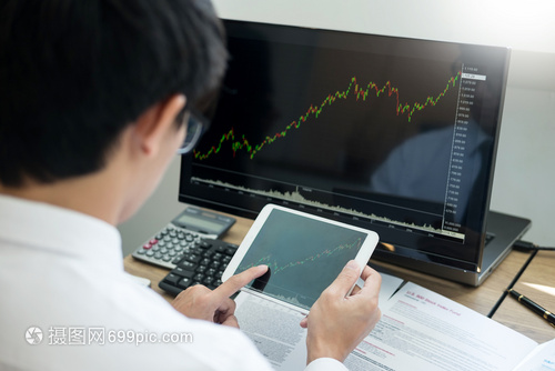 金融中介視角下的證券交易監測與商業投資新生態